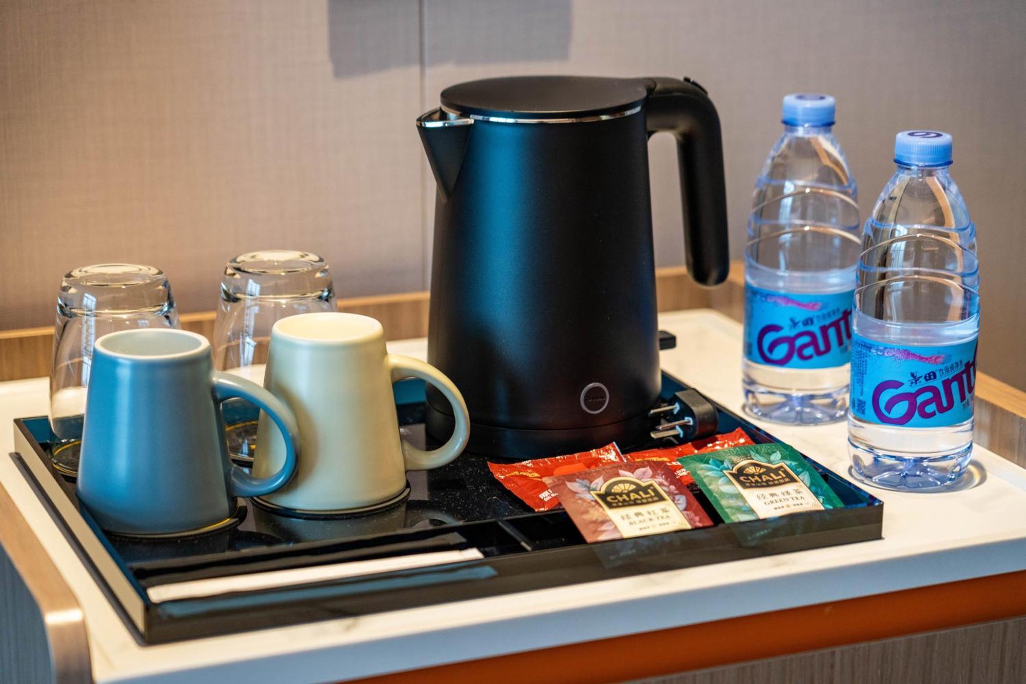 Liang Fan Holiday Inn Гуанчжоу Экстерьер фото