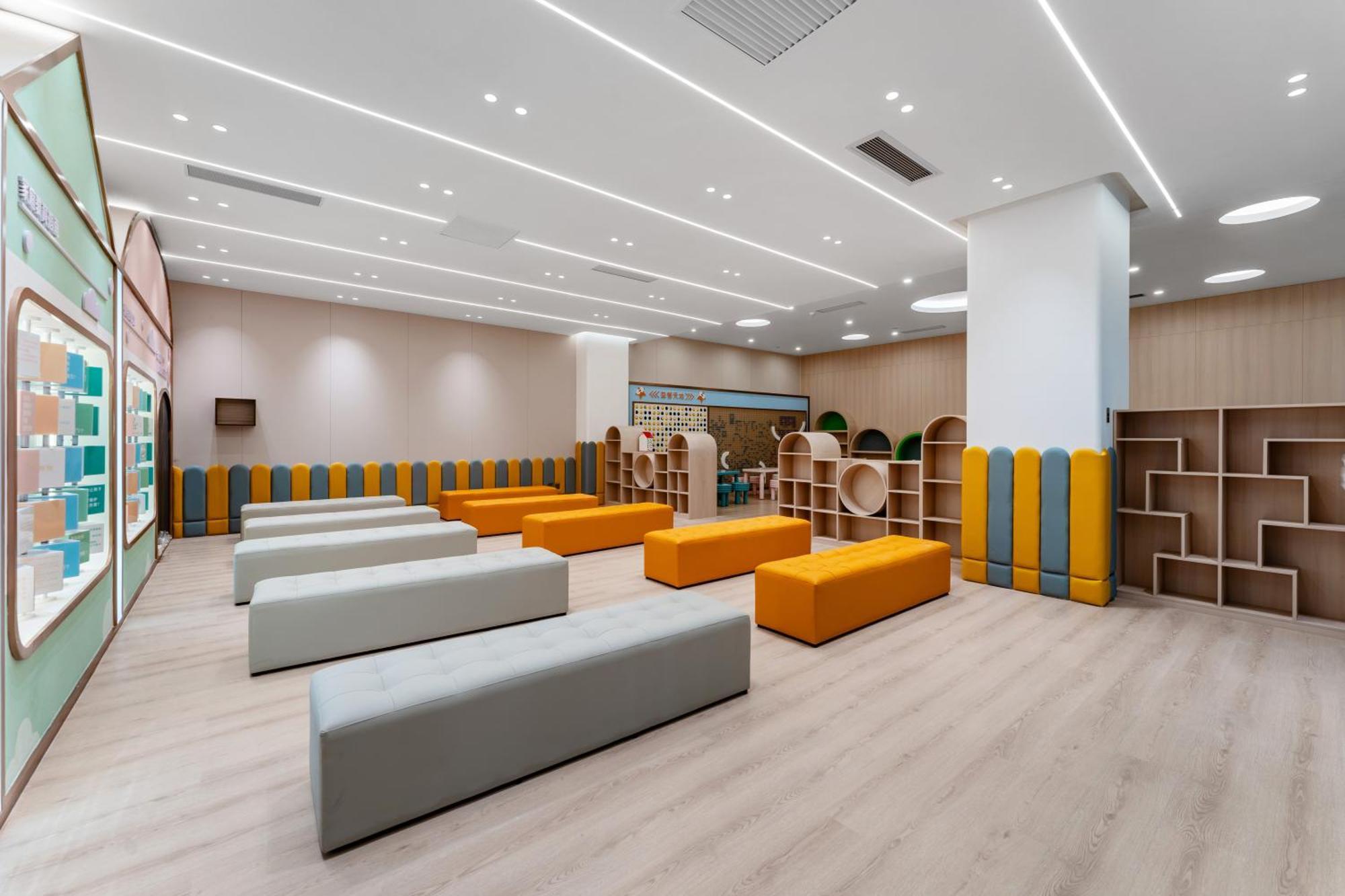 Liang Fan Holiday Inn Гуанчжоу Экстерьер фото