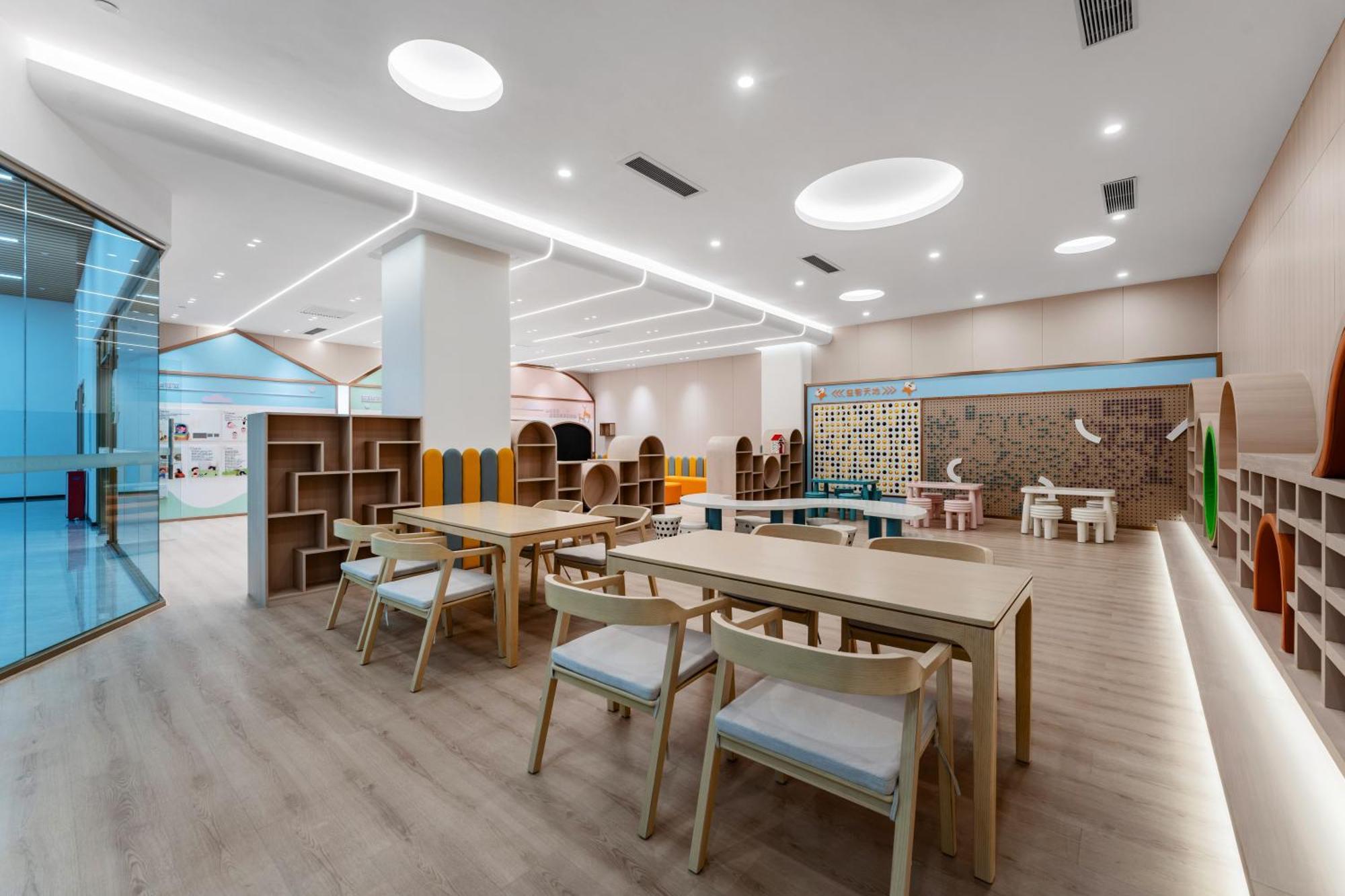 Liang Fan Holiday Inn Гуанчжоу Экстерьер фото