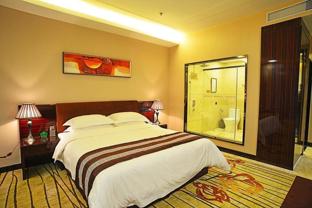 Liang Fan Holiday Inn Гуанчжоу Экстерьер фото
